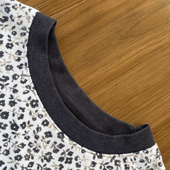 LOU & GREY FLORAL PRINT SWEATSHIRT - Picture 9 of 11